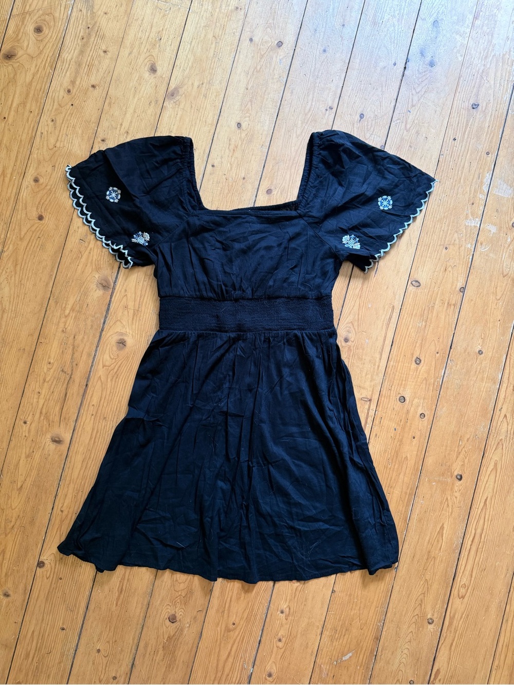 Old Navy Black Square-Neck Mini Dress with Puff Sleeves